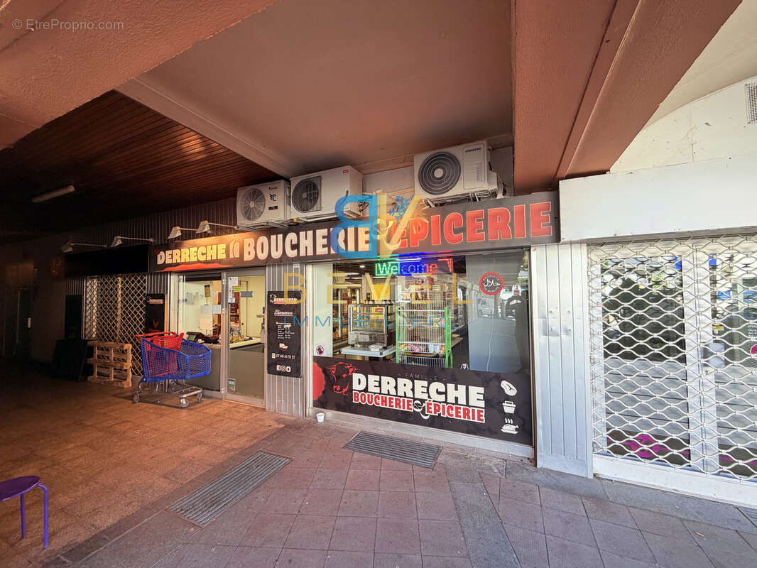 Commerce à SAINT-JEAN-DE-MAURIENNE
