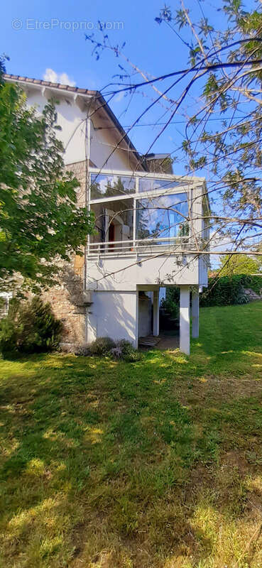 Maison à VILLEFRANCHE-DE-ROUERGUE