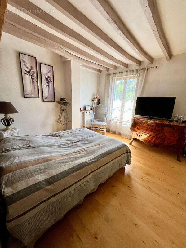 Maison à DOUE