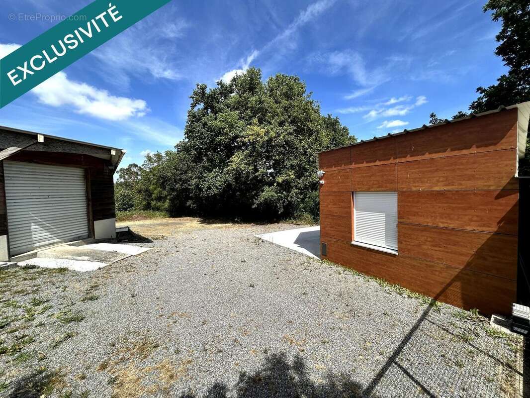 Photo 4 - Commerce à AVESSAC