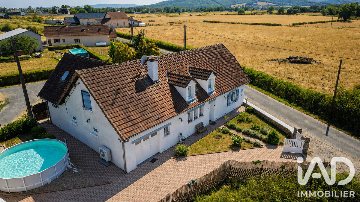 Photo 1 - Maison à CHASSENARD