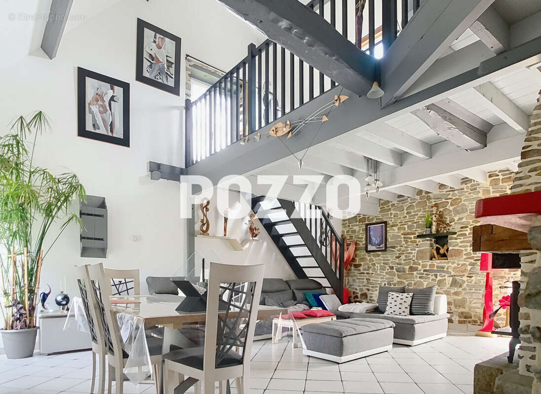 A Vendre - Saint Georges De Grehaigne - Maison 6 pièce(s) 149 m² - photo 5