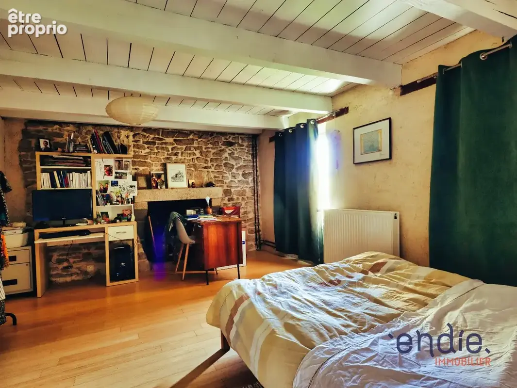 Maison de caractère avec prairies, bois et dépendances  Proche de Pontivy - photo 8