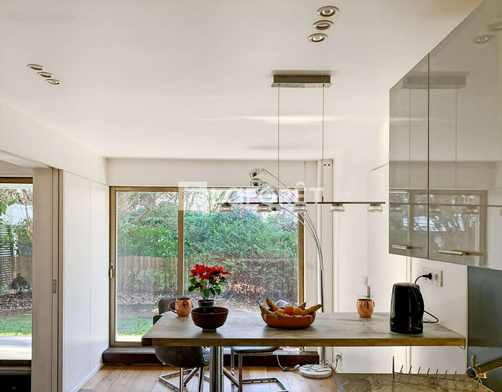 Appartement à LE CHESNAY