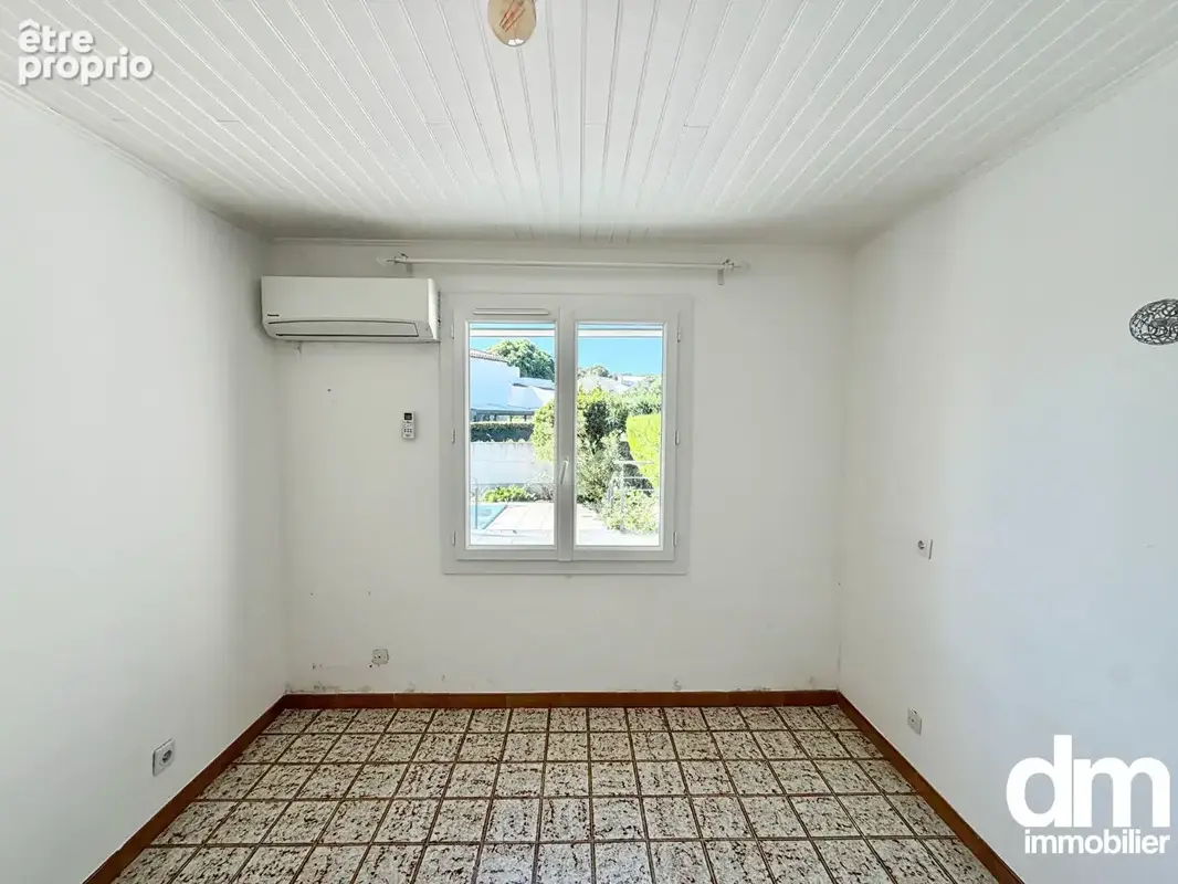 Maison de type 5 avec dépendance sur une parcelle de 570m2 - photo 15