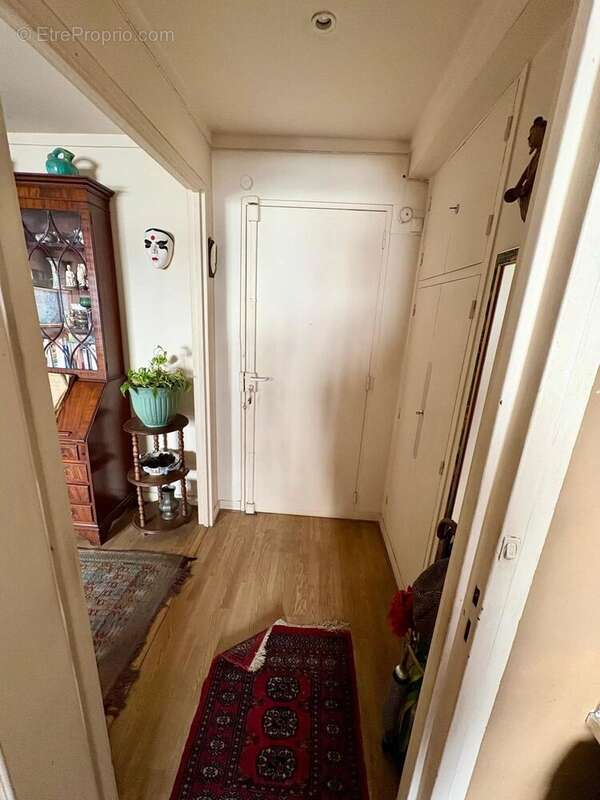 Appartement à PARIS-15E