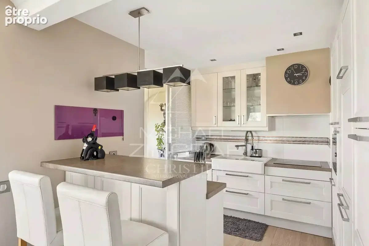 Antibes – exceptionnel appartement 7 pièces avec rooftop et vue mer panoramique - photo 6