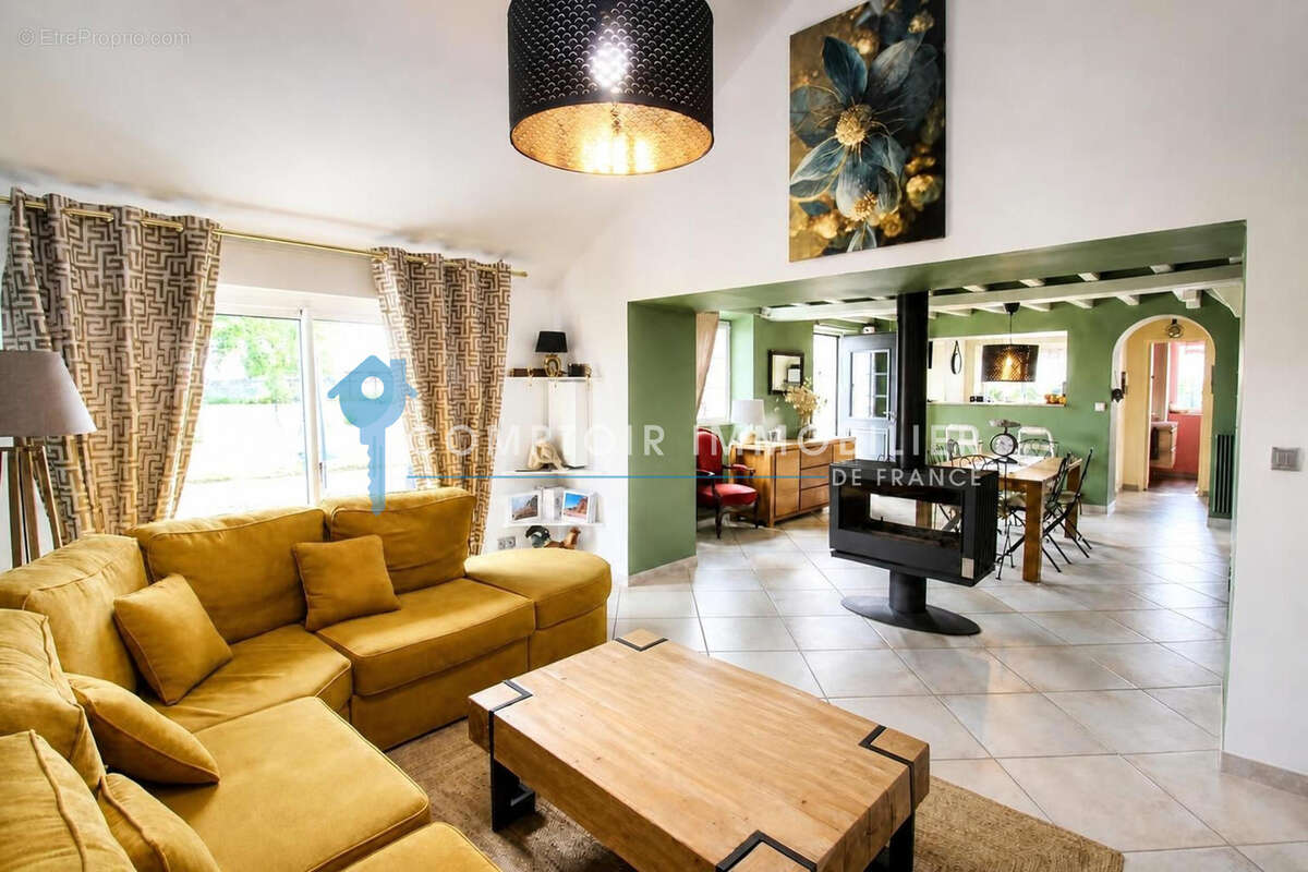 A vendre Dpt Eure (27) proche Pacy sur Eure maison de charme sur terrain de 1777 m2 - photo 4
