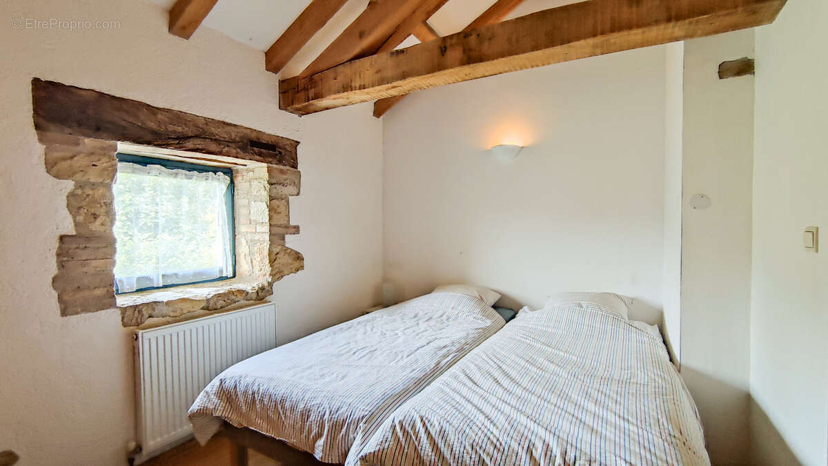 Maison à BAGAT-EN-QUERCY