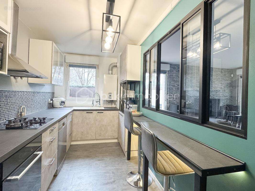 Appartement à TORCY