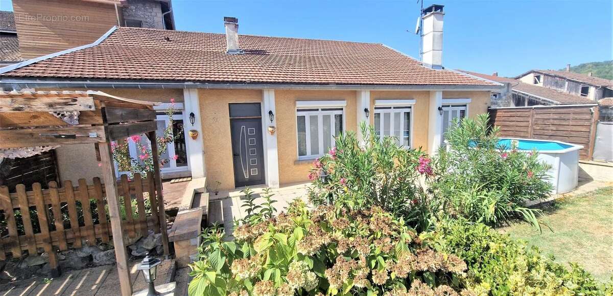 Maison à SAINT-THOMAS-EN-ROYANS