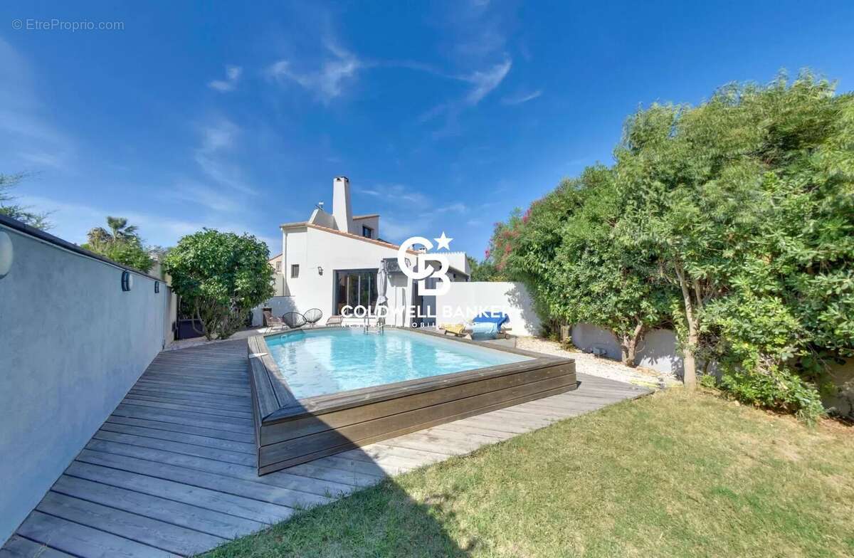 Maison à SAINT-CYPRIEN