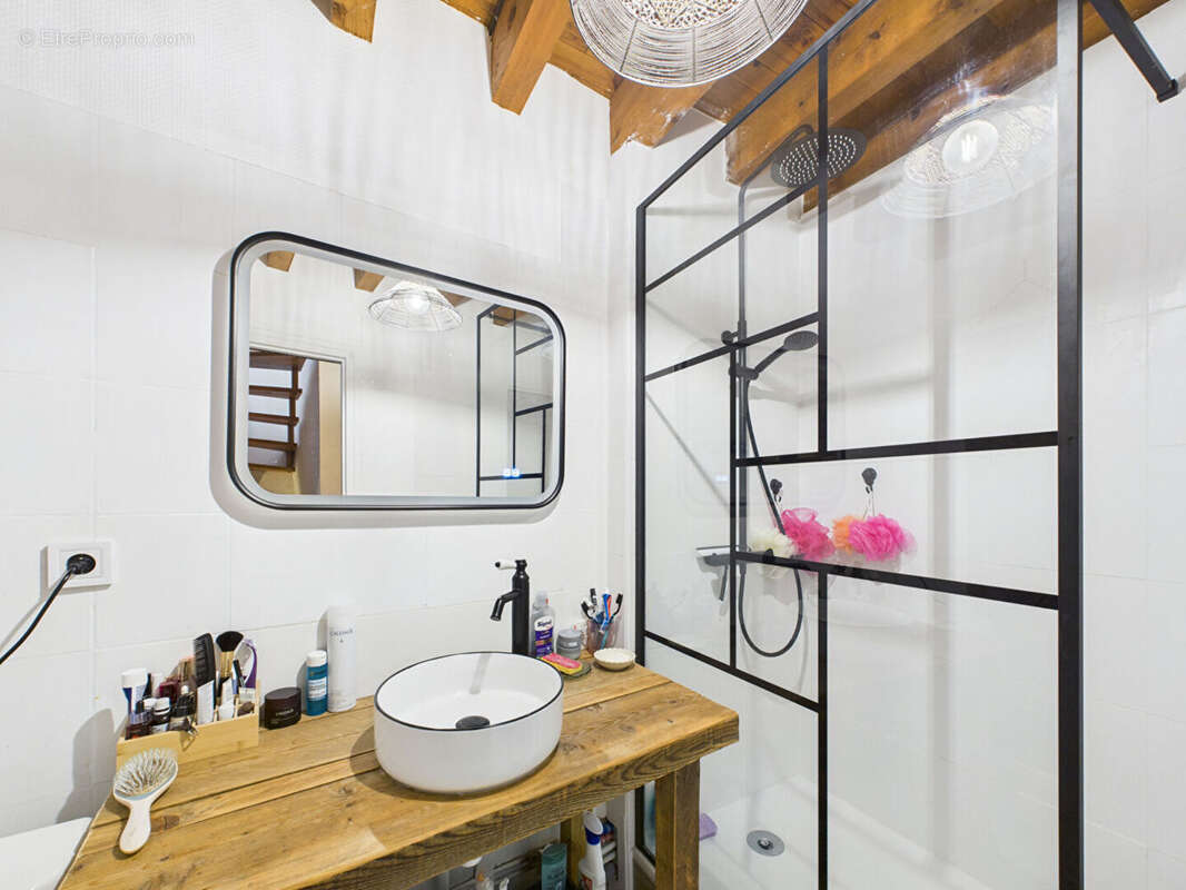 Maison à TOURNON-SUR-RHONE