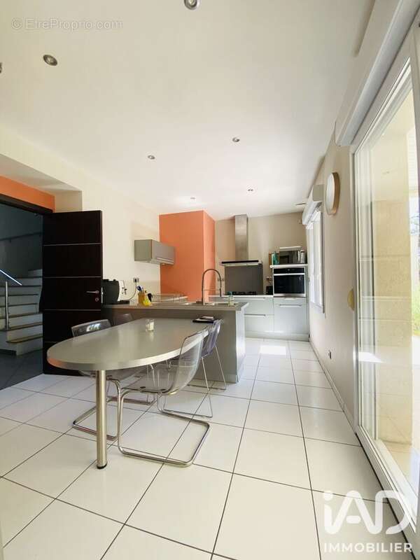 Maison 190 m² à Rumigny  - photo 2