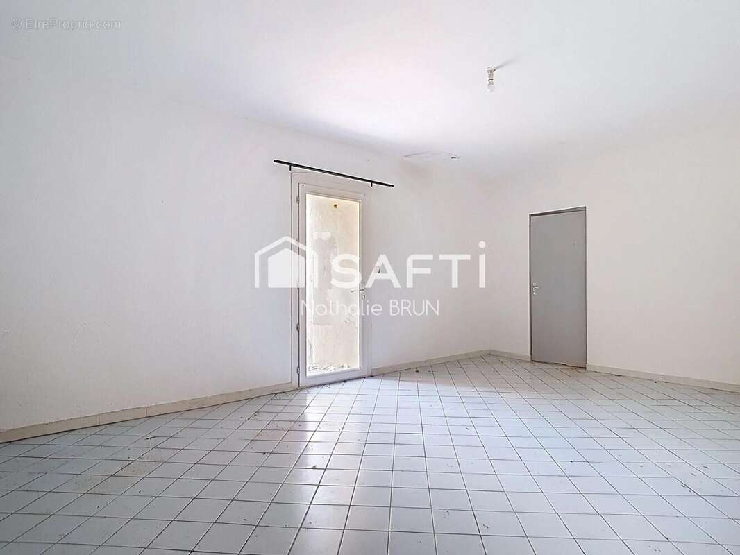 Photo 9 - Maison à PUISSALICON