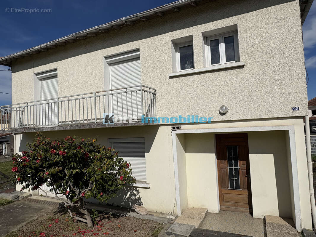 Maison à SOUES
