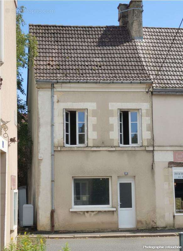 Maison à BUZANCAIS
