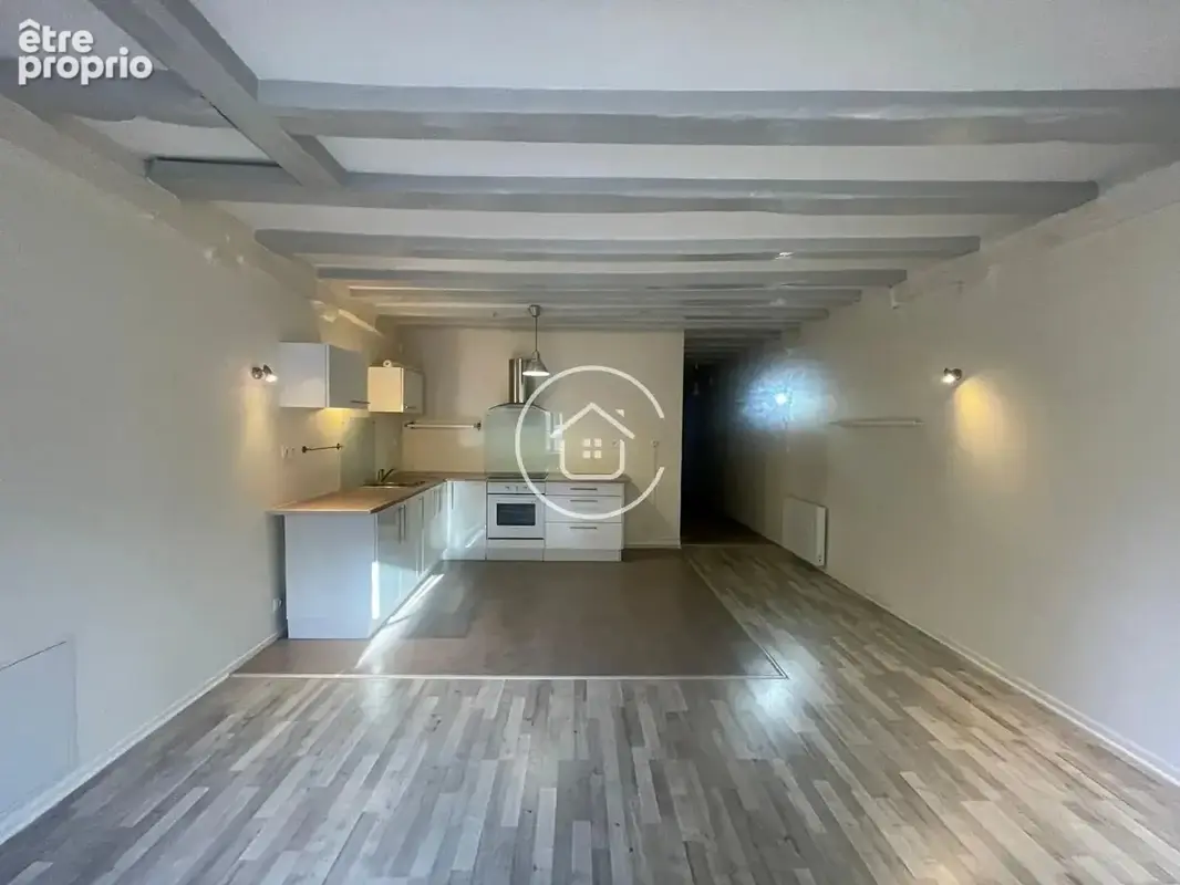 Appartement Blois 2 pièce(s) 56.79 m2 - photo 1