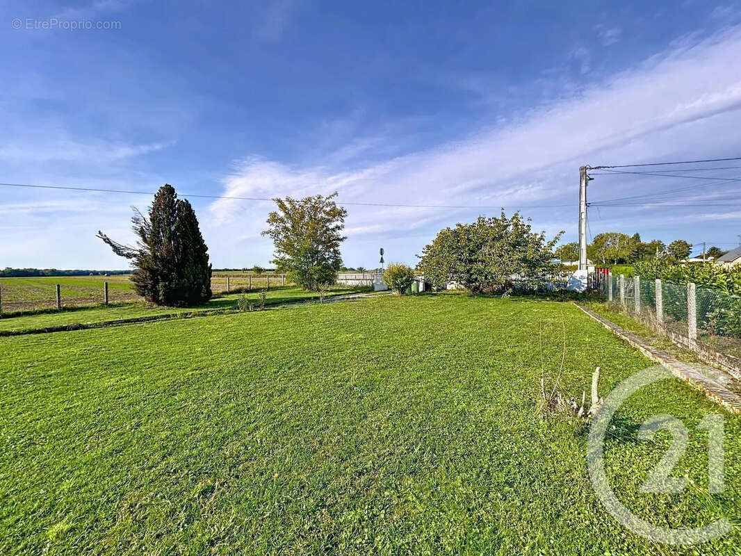 Maison à LES BORDES-AUMONT