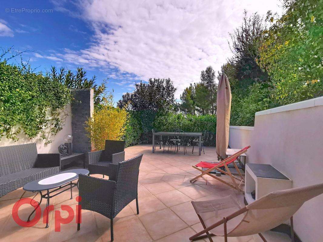 Maison à LA CADIERE-D&#039;AZUR