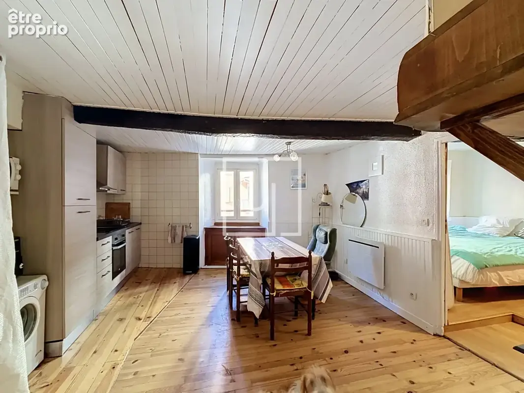 À vendre   Appartement T2 au cœur de Jausiers   Idéal résidence principale, pied-à-terre ou investissement - photo 2