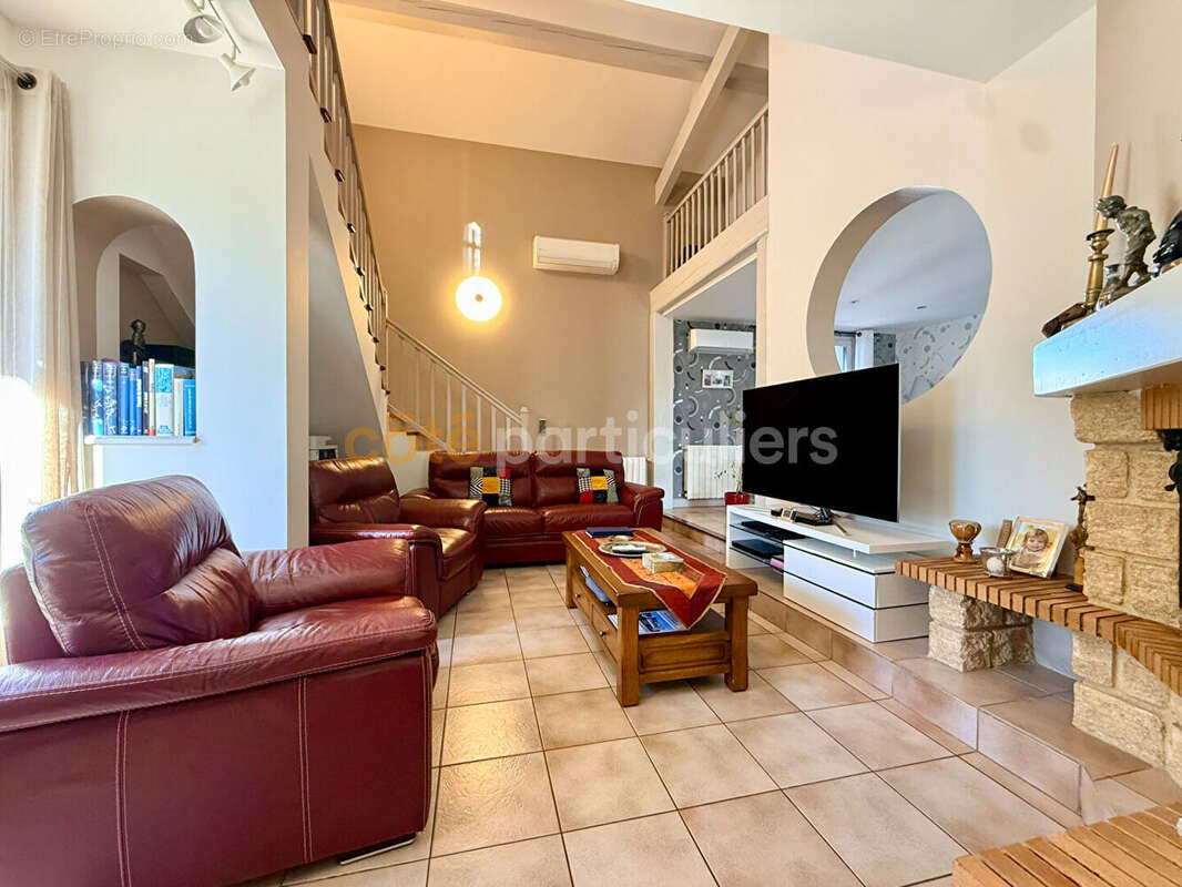 Maison T6 LAVAUR familiale 160 m² . Calme, proximité centre-ville - photo 3