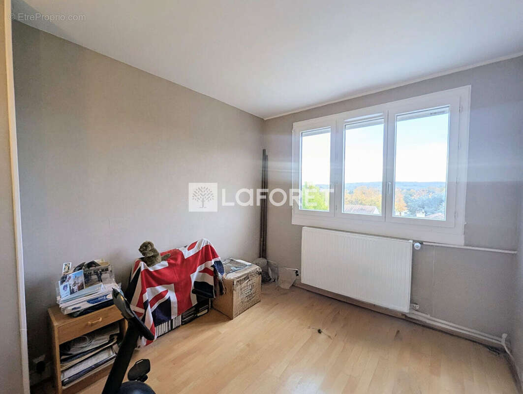 Appartement à VILLIERS-LE-BEL