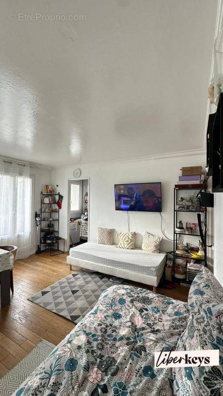 Appartement à SAINT-MAUR-DES-FOSSES