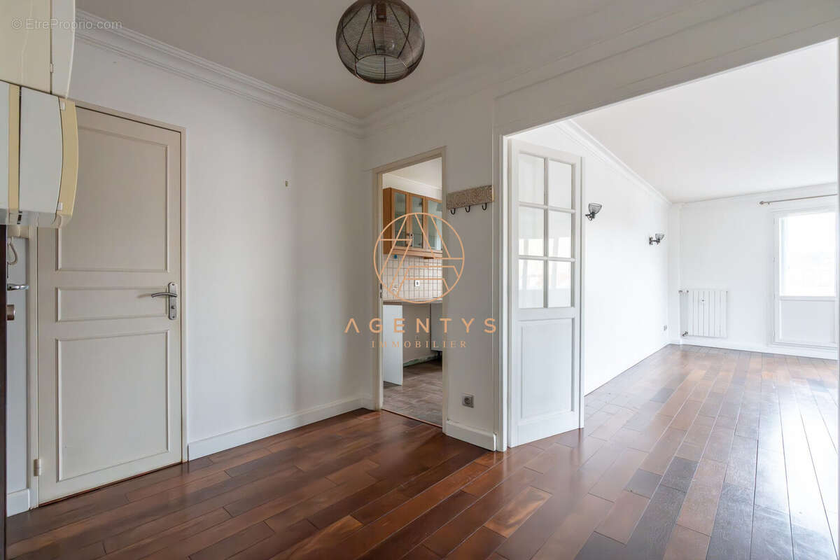 Appartement 80 m² à Nogent-Sur-Marne  - photo 9