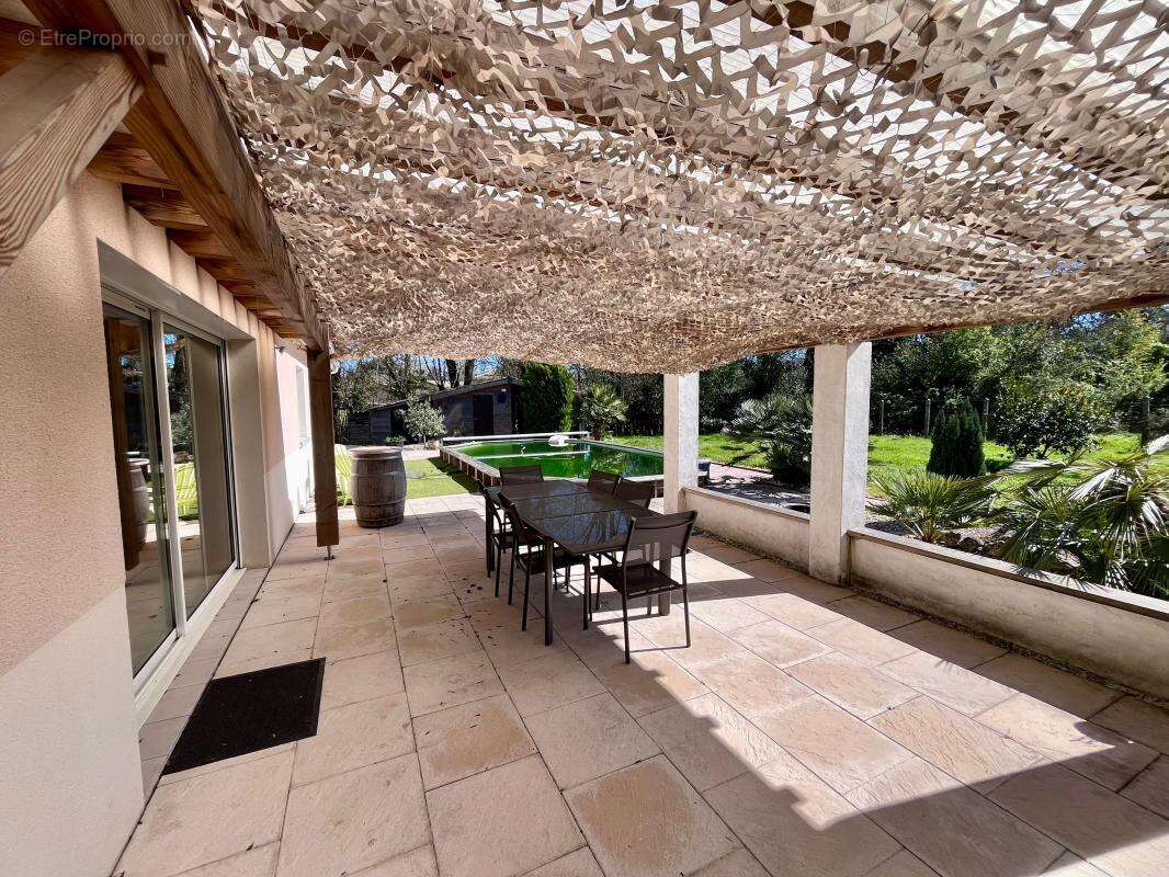 Maison à SAINT-LOUBES