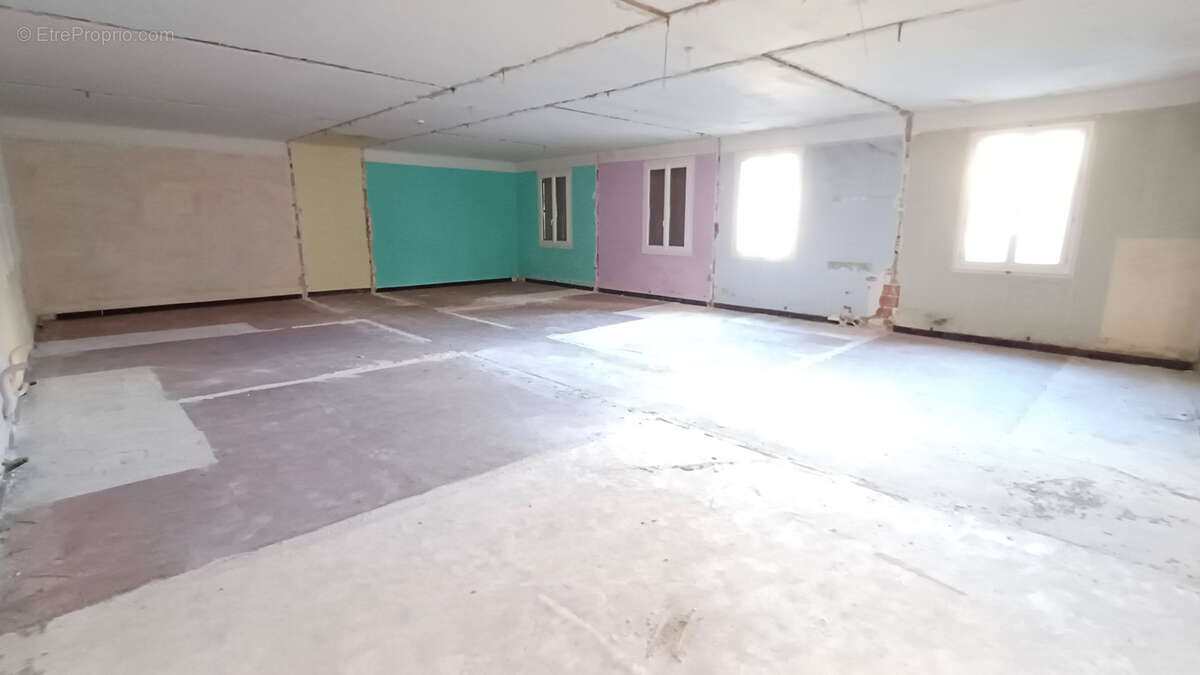 Appartement à OLONZAC