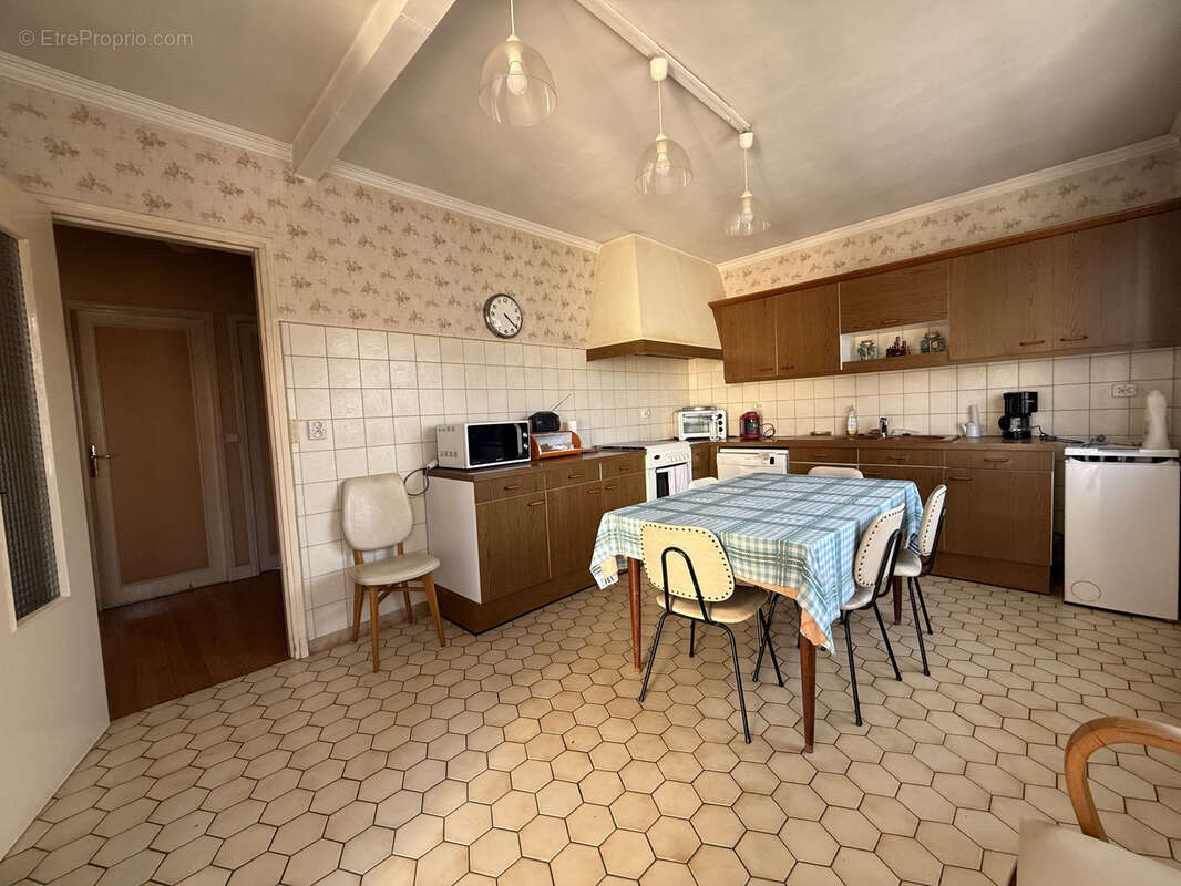 Maison à LE BLANC-MESNIL