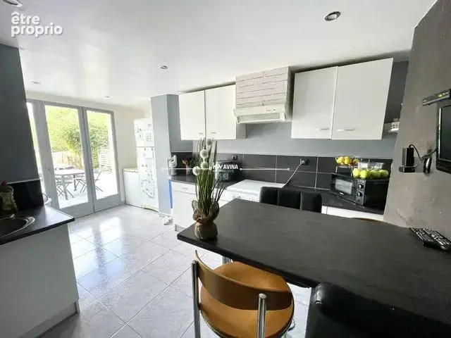 Maison 4 pièces 97 m² à vendre à Vieux-Conde (59690) - photo 4