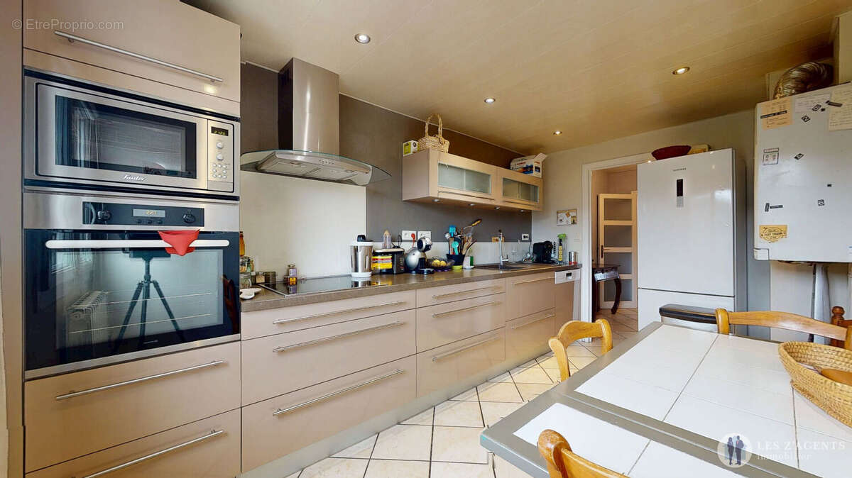 Appartement à ECHIROLLES