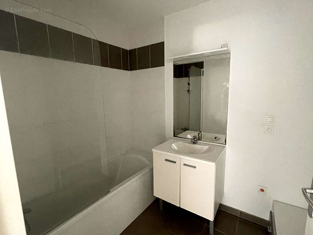 Appartement à LA CHAPELLE-SUR-ERDRE