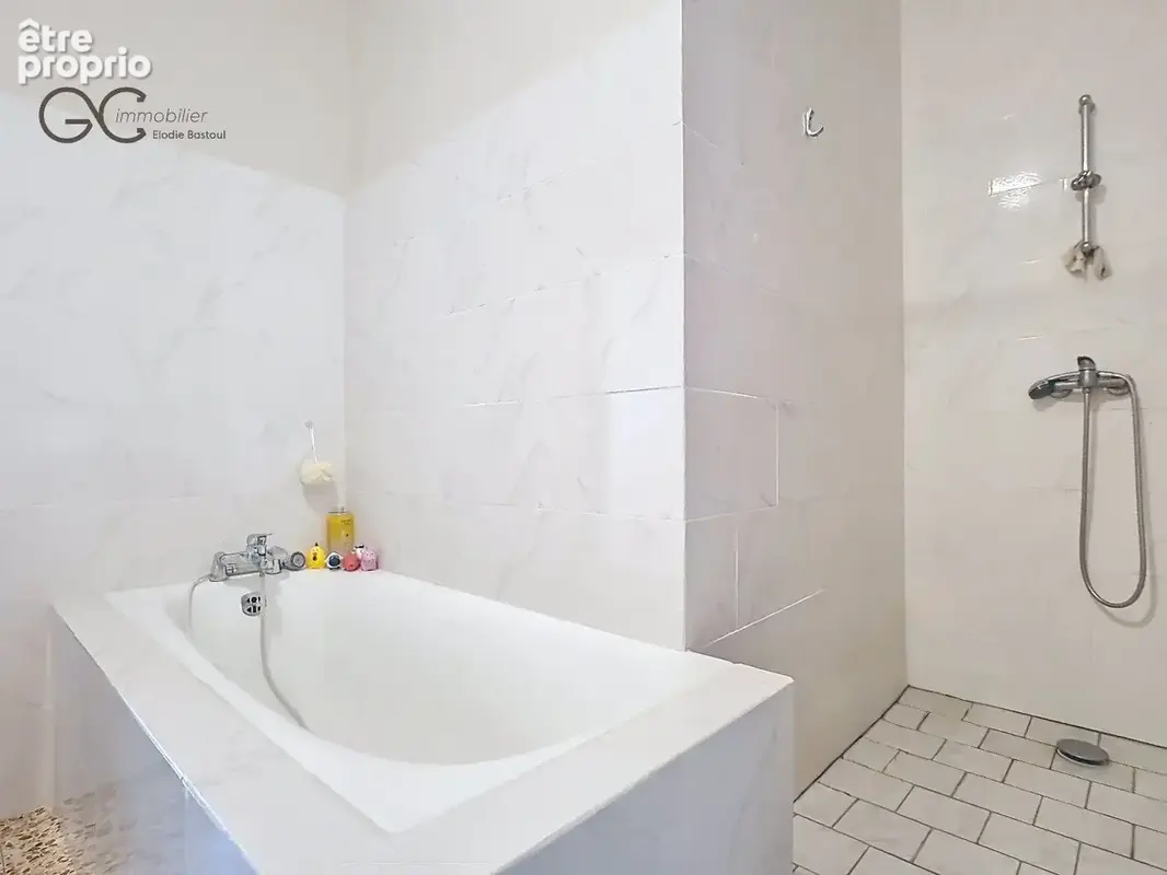 Maison 95 m² à Saint-Chinian  - photo 8