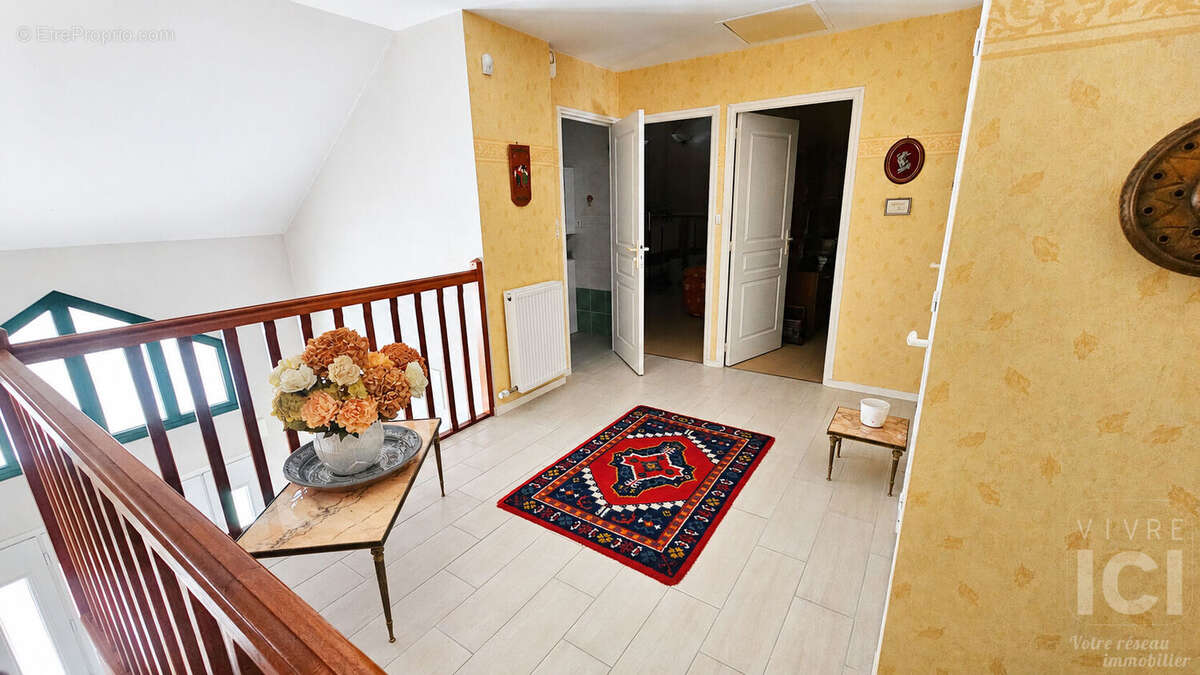 Maison à SAINTE-LUCE-SUR-LOIRE
