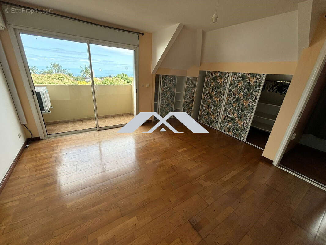 Maison à LE TAMPON