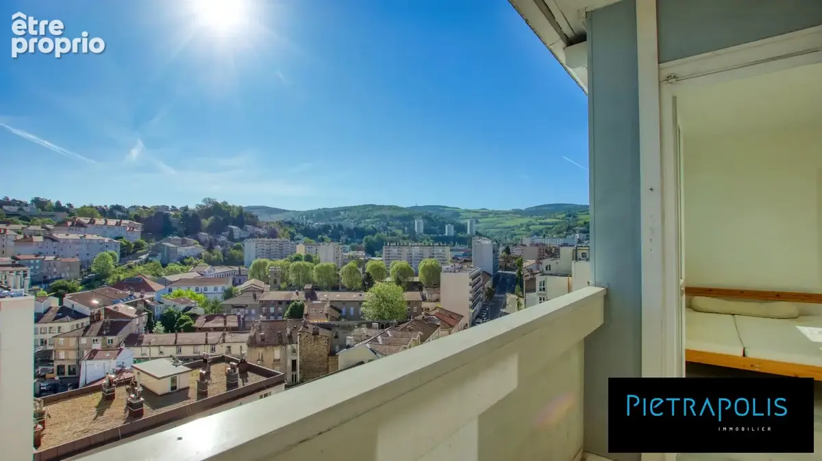 Appartement 5 pièces 77 m² à vendre à Saint-Etienne (42000) - photo 3