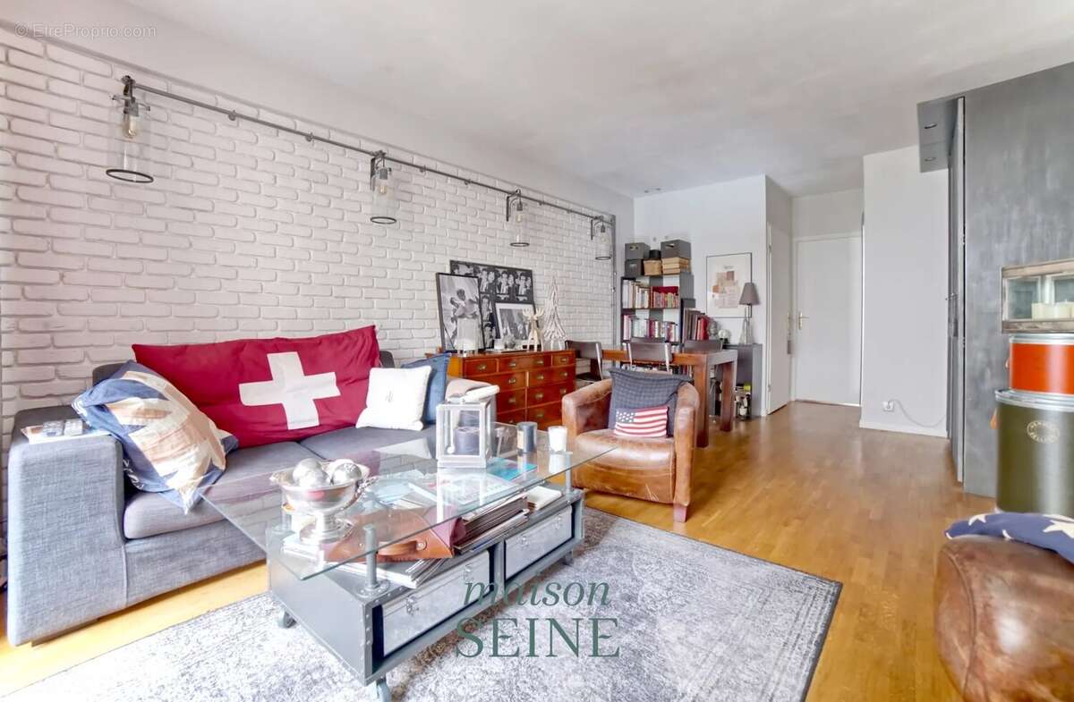 Appartement à LEVALLOIS-PERRET