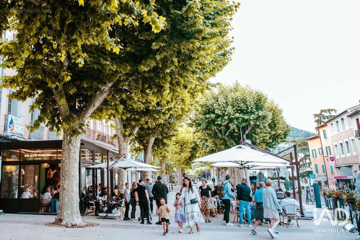 Photo 3 - Commerce à MANOSQUE