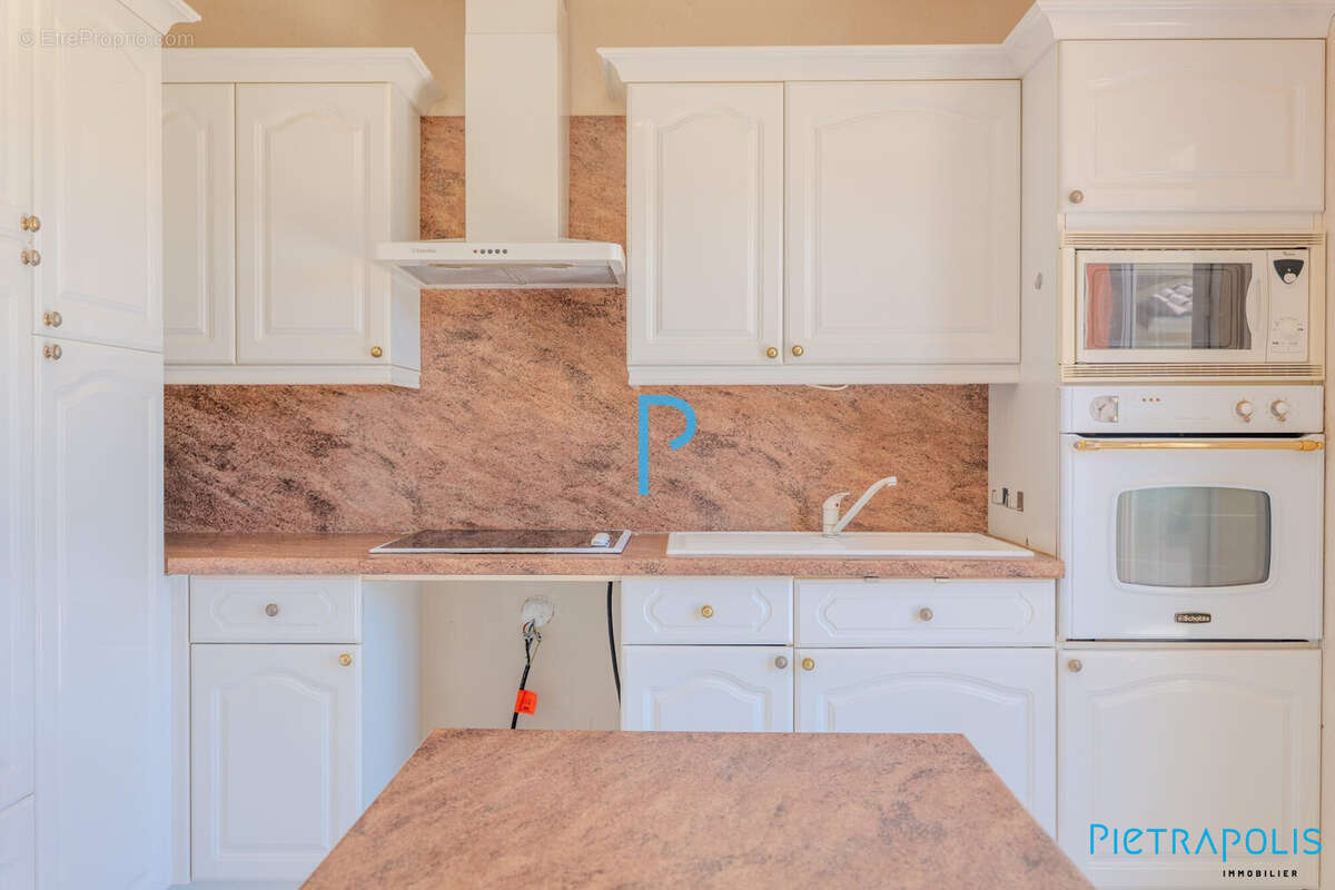 Maison 133 m² à Saint-Jean-La-Bussiere  - photo 8