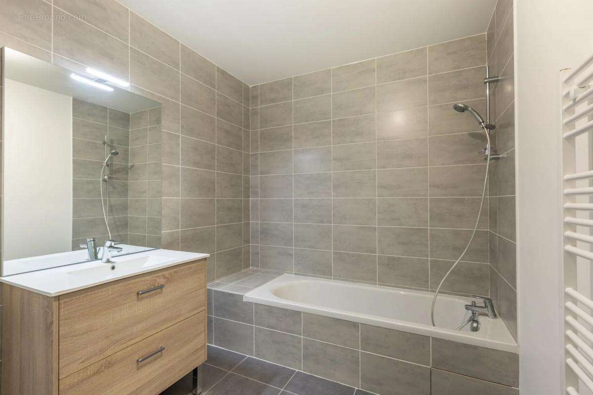 Appartement à SAINT-PRIEST