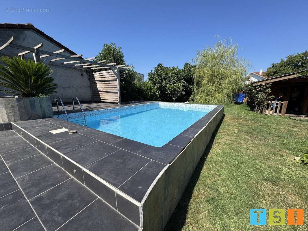 Maison de ville pleine de charme avec piscine - photo 19