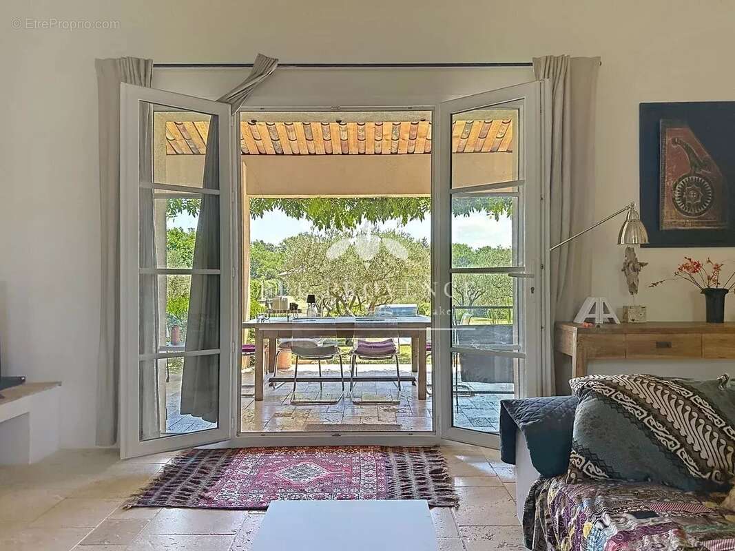 Maison de caractère avec piscine et maison d'amis, au calme - photo 20