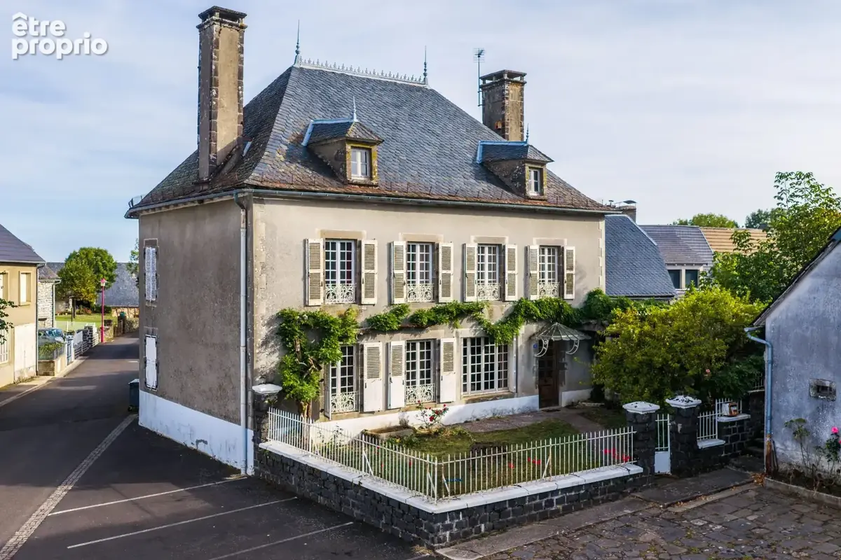 Maison à ALLY