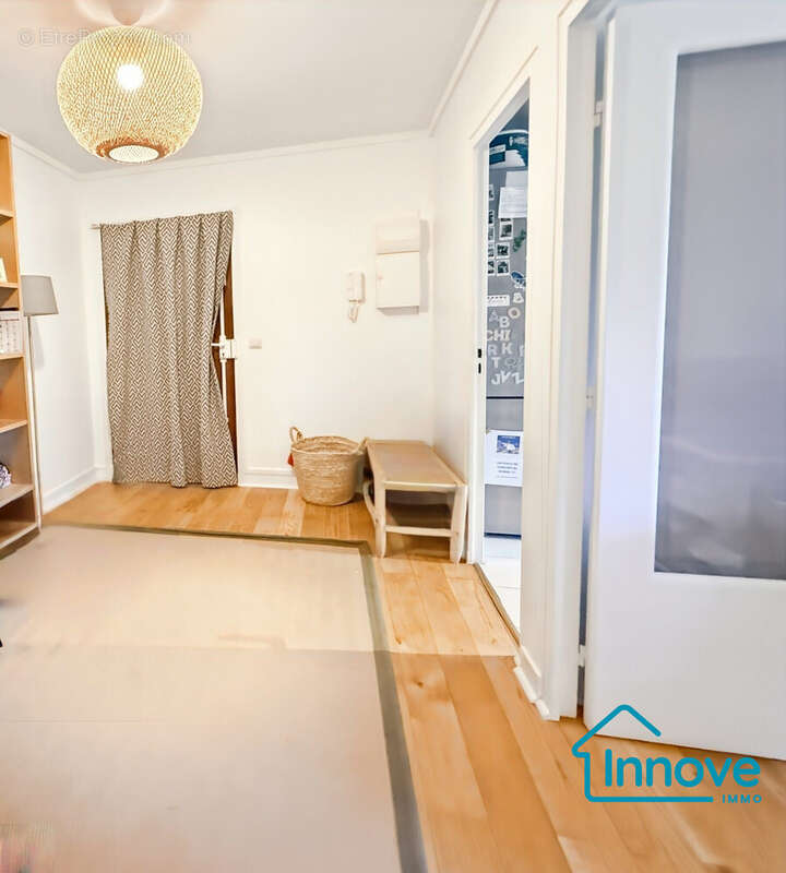 Appartement à VERSAILLES