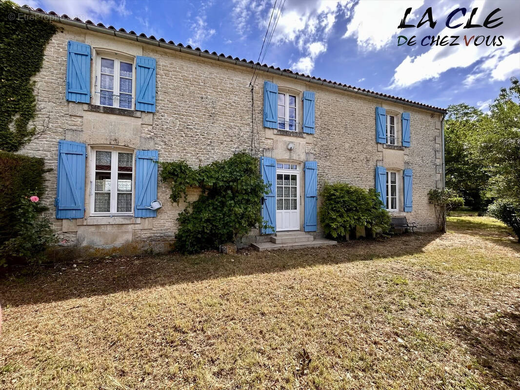 Maison à BENET