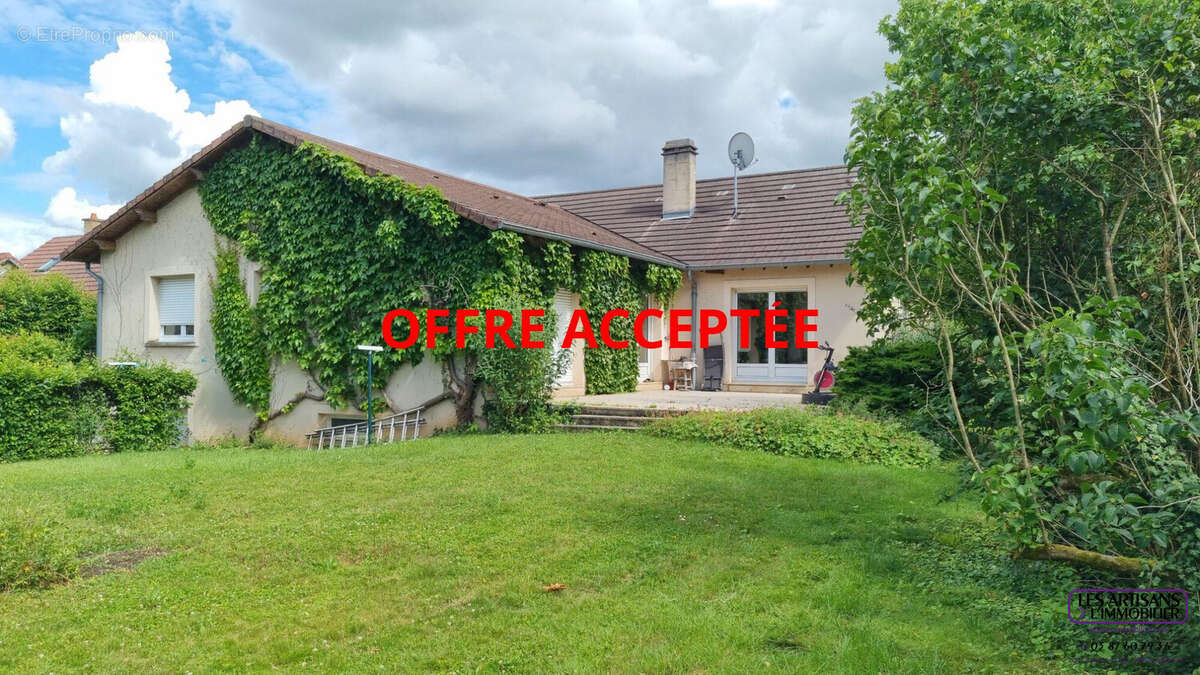 Maison à VERNY