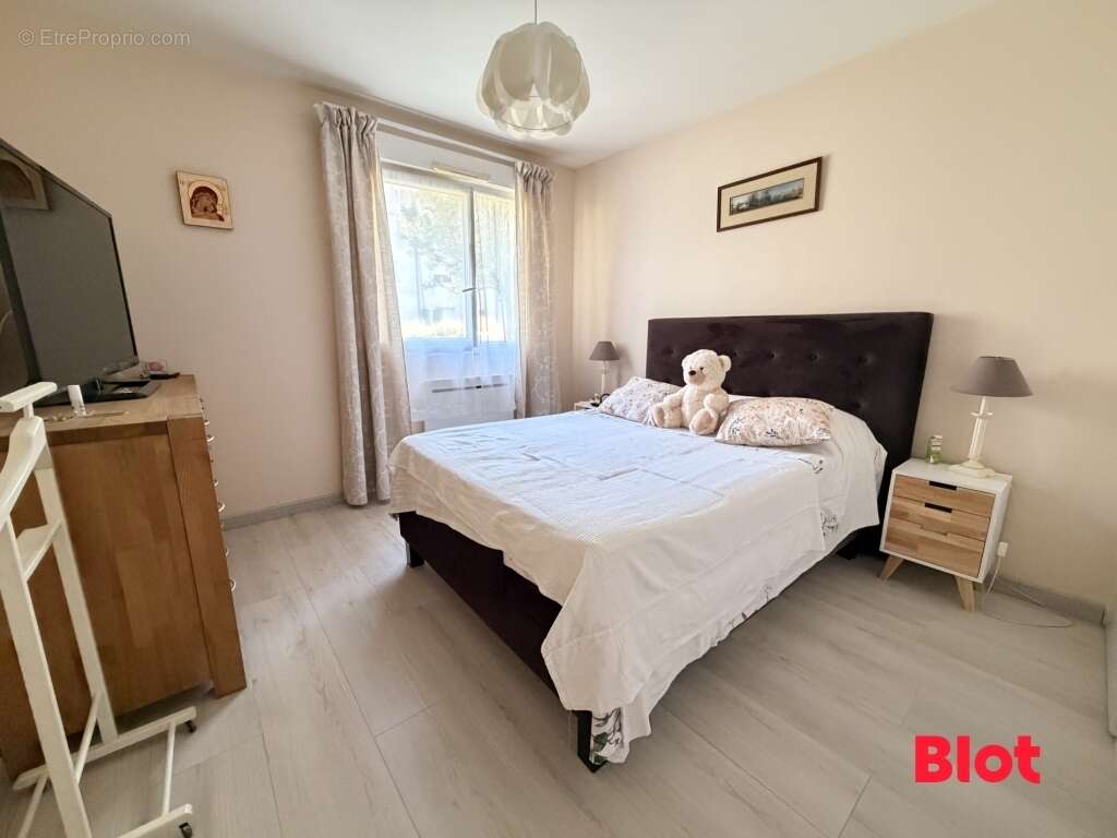 Appartement à LE RHEU